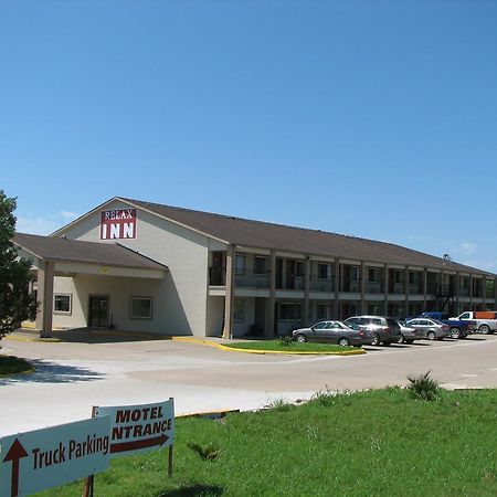 Relax Inn Marlin Exterior photo